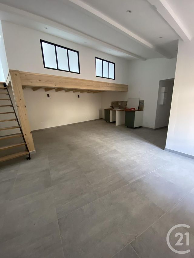 Appartement F2 à vendre - 2 pièces - 52.1 m2 - AUBAGNE - 13 - PROVENCE-ALPES-COTE-D-AZUR - Century 21 Agence Beaumond