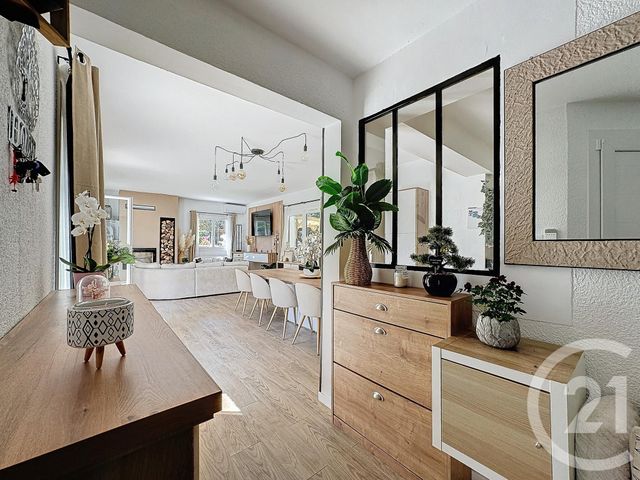 maison à vendre - 8 pièces - 206.62 m2 - AUBAGNE - 13 - PROVENCE-ALPES-COTE-D-AZUR - Century 21 Agence Beaumond