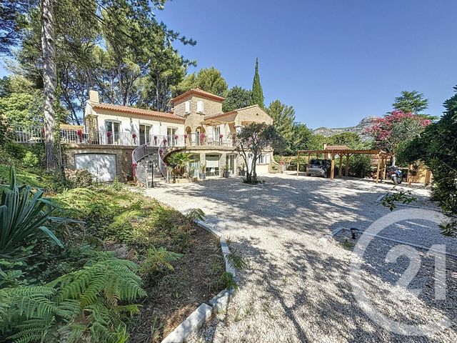 maison à vendre - 8 pièces - 206.62 m2 - AUBAGNE - 13 - PROVENCE-ALPES-COTE-D-AZUR - Century 21 Agence Beaumond