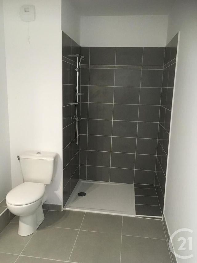 Appartement T1 à vendre - 2 pièces - 35.45 m2 - AUBAGNE - 13 - PROVENCE-ALPES-COTE-D-AZUR - Century 21 Agence Beaumond