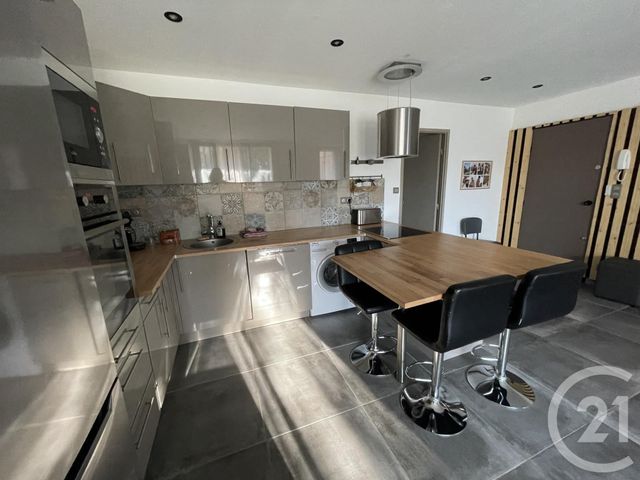 Appartement F4 à vendre - 4 pièces - 72.0 m2 - AUBAGNE - 13 - PROVENCE-ALPES-COTE-D-AZUR - Century 21 Agence Beaumond