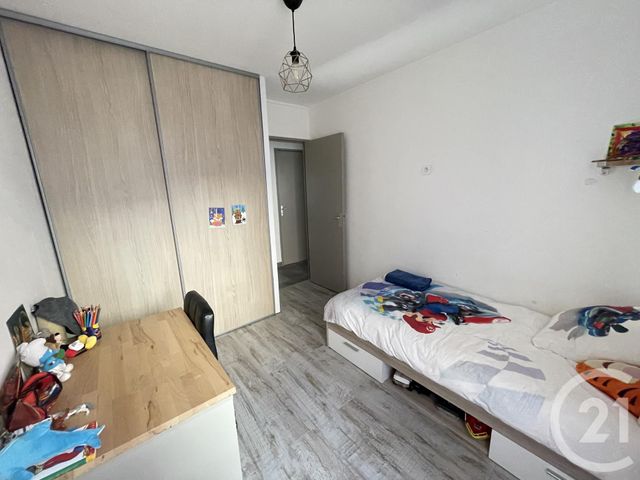 Appartement F4 à vendre - 4 pièces - 72.0 m2 - AUBAGNE - 13 - PROVENCE-ALPES-COTE-D-AZUR - Century 21 Agence Beaumond