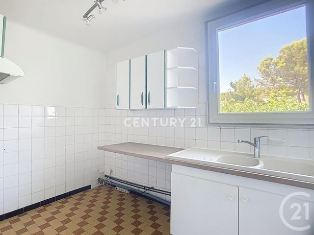 Afficher la photo en grand Appartement à vendre - 4 pièces - 71.46 m2 - AUBAGNE - 13 - PROVENCE-ALPES-COTE-D-AZUR - Century 21 Agence Beaumond