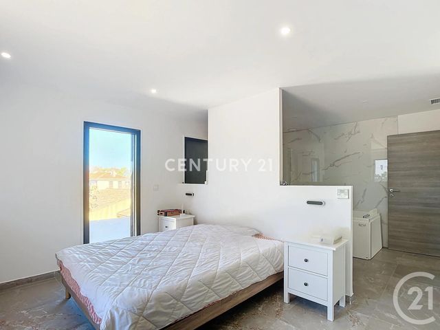 Afficher la photo en grand maison à vendre - 4 pièces - 103.0 m2 - AUBAGNE - 13 - PROVENCE-ALPES-COTE-D-AZUR - Century 21 Agence Beaumond