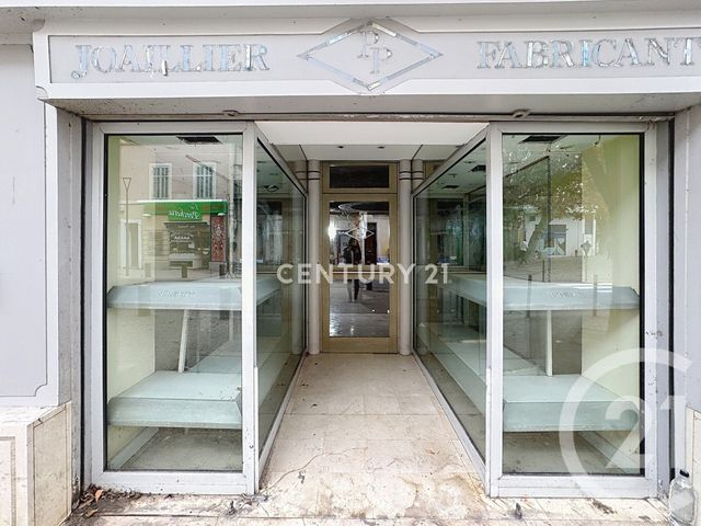 commerce à louer - 85.53 m2 - AUBAGNE - 13 - PROVENCE-ALPES-COTE-D-AZUR - Century 21 Agence Beaumond