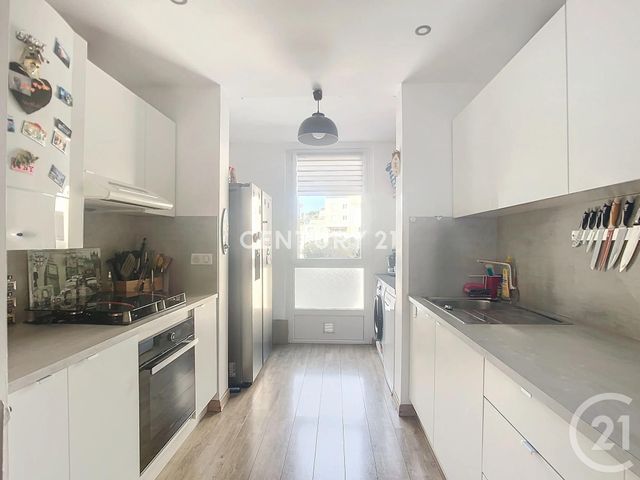 Appartement T4 à vendre - 4 pièces - 84.98 m2 - AUBAGNE - 13 - PROVENCE-ALPES-COTE-D-AZUR - Century 21 Agence Beaumond
