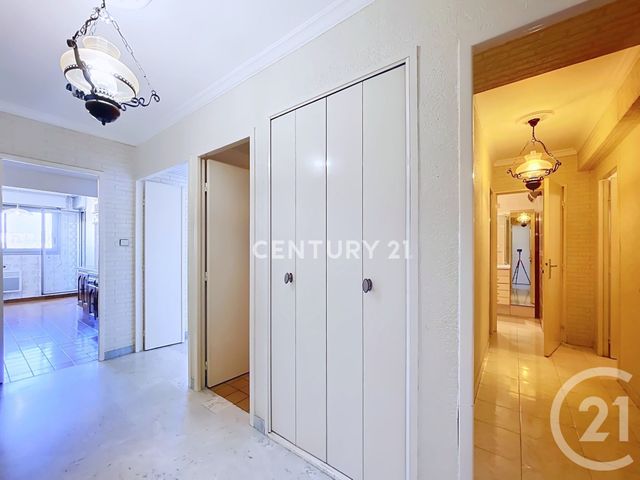 Appartement F3 à vendre - 3 pièces - 83.97 m2 - AUBAGNE - 13 - PROVENCE-ALPES-COTE-D-AZUR - Century 21 Agence Beaumond