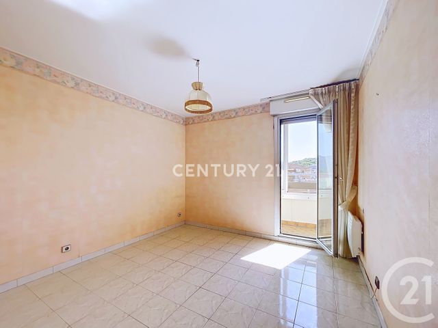 Appartement F3 à vendre - 3 pièces - 83.97 m2 - AUBAGNE - 13 - PROVENCE-ALPES-COTE-D-AZUR - Century 21 Agence Beaumond