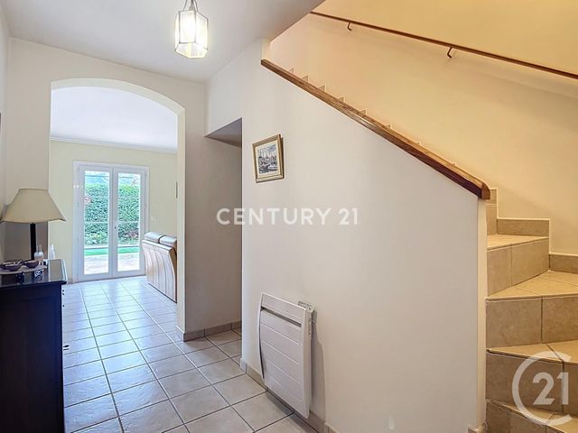 Afficher la photo en grand maison à vendre - 4 pièces - 90.0 m2 - ROQUEVAIRE - 13 - PROVENCE-ALPES-COTE-D-AZUR - Century 21 Agence Beaumond