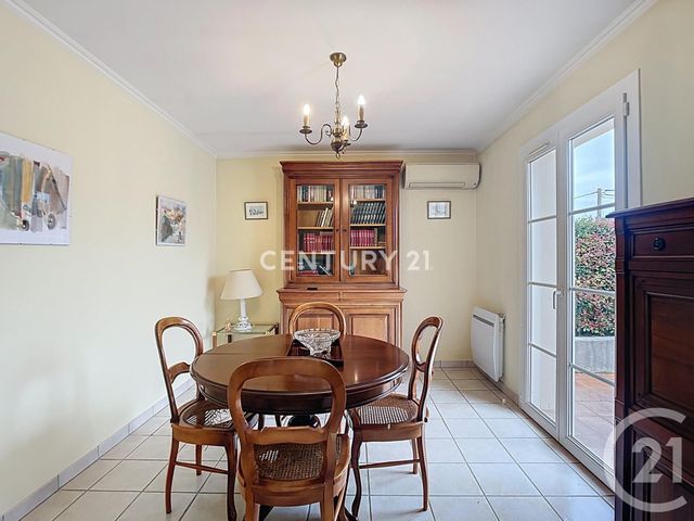 Afficher la photo en grand maison à vendre - 4 pièces - 90.0 m2 - ROQUEVAIRE - 13 - PROVENCE-ALPES-COTE-D-AZUR - Century 21 Agence Beaumond