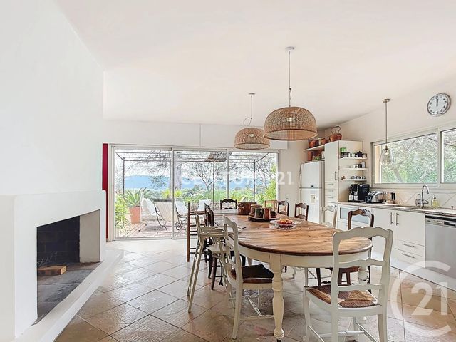 maison à vendre - 8 pièces - 248.0 m2 - AUBAGNE - 13 - PROVENCE-ALPES-COTE-D-AZUR - Century 21 Agence Beaumond