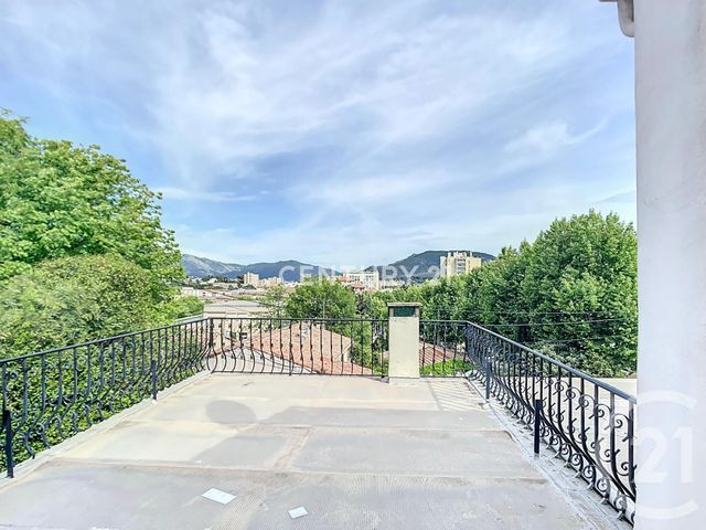 maison à vendre - 4 pièces - 222.9 m2 - AUBAGNE - 13 - PROVENCE-ALPES-COTE-D-AZUR - Century 21 Agence Beaumond