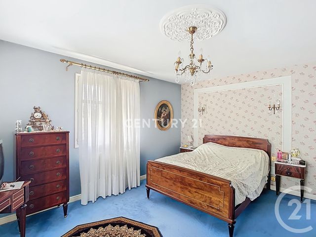 maison à vendre - 4 pièces - 222.9 m2 - AUBAGNE - 13 - PROVENCE-ALPES-COTE-D-AZUR - Century 21 Agence Beaumond