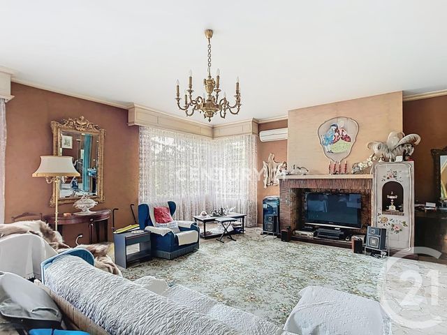 maison à vendre - 4 pièces - 222.9 m2 - AUBAGNE - 13 - PROVENCE-ALPES-COTE-D-AZUR - Century 21 Agence Beaumond