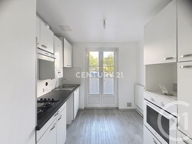 Appartement T3 à louer - 3 pièces - 62.65 m2 - AUBAGNE - 13 - PROVENCE-ALPES-COTE-D-AZUR - Century 21 Agence Beaumond