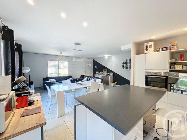 Afficher la photo en grand maison à vendre - 5 pièces - 93.21 m2 - AUBAGNE - 13 - PROVENCE-ALPES-COTE-D-AZUR - Century 21 Agence Beaumond