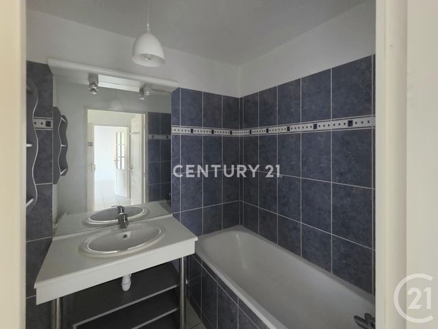 Appartement F2 à vendre - 2 pièces - 38.04 m2 - AUBAGNE - 13 - PROVENCE-ALPES-COTE-D-AZUR - Century 21 Agence Beaumond