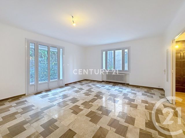 Appartement T4 à louer - 4 pièces - 90.82 m2 - AUBAGNE - 13 - PROVENCE-ALPES-COTE-D-AZUR - Century 21 Agence Beaumond