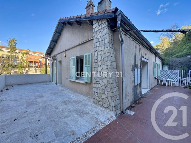 Appartement T4 à louer - 4 pièces - 90.82 m2 - AUBAGNE - 13 - PROVENCE-ALPES-COTE-D-AZUR - Century 21 Agence Beaumond