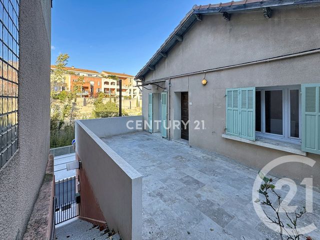 Appartement T4 à louer - 4 pièces - 90.82 m2 - AUBAGNE - 13 - PROVENCE-ALPES-COTE-D-AZUR - Century 21 Agence Beaumond