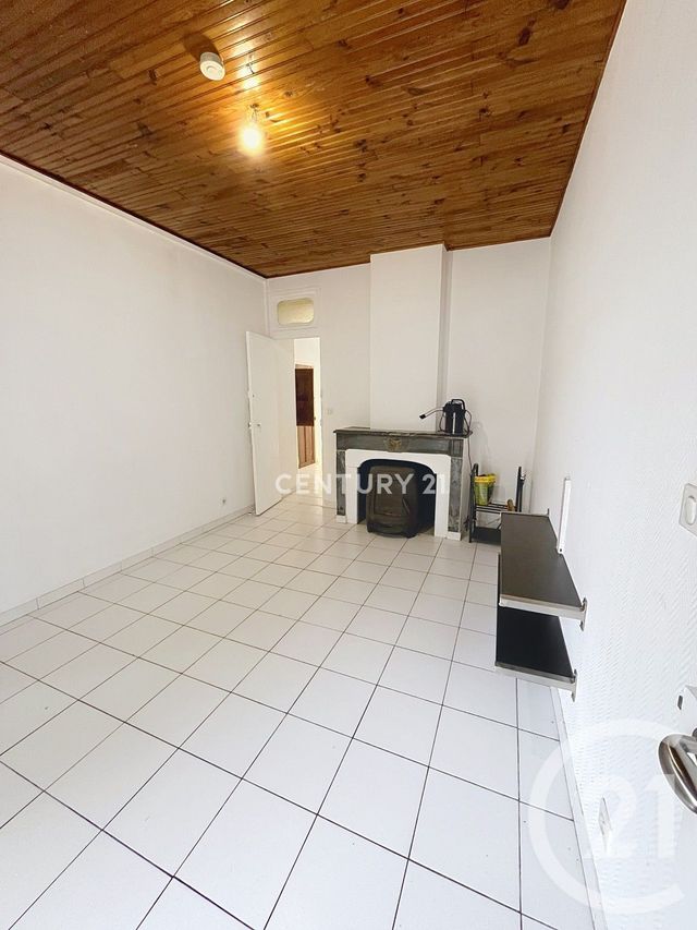 maison à louer - 3 pièces - 70.37 m2 - CUGES LES PINS - 13 - PROVENCE-ALPES-COTE-D-AZUR - Century 21 Agence Beaumond