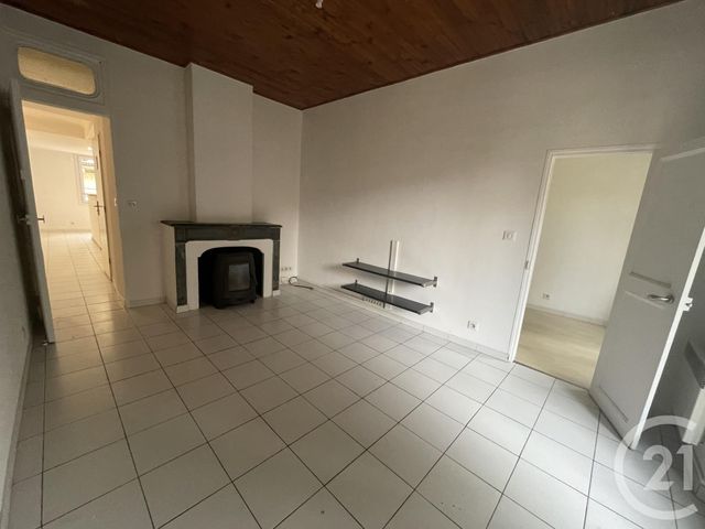 maison à louer - 3 pièces - 70.37 m2 - CUGES LES PINS - 13 - PROVENCE-ALPES-COTE-D-AZUR - Century 21 Agence Beaumond