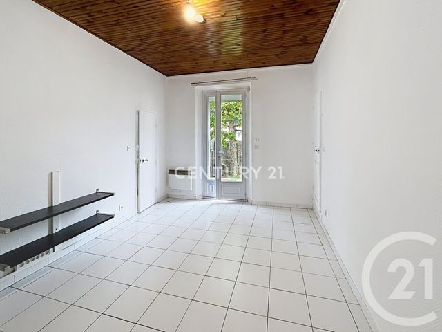 maison à louer - 3 pièces - 70.37 m2 - CUGES LES PINS - 13 - PROVENCE-ALPES-COTE-D-AZUR - Century 21 Agence Beaumond