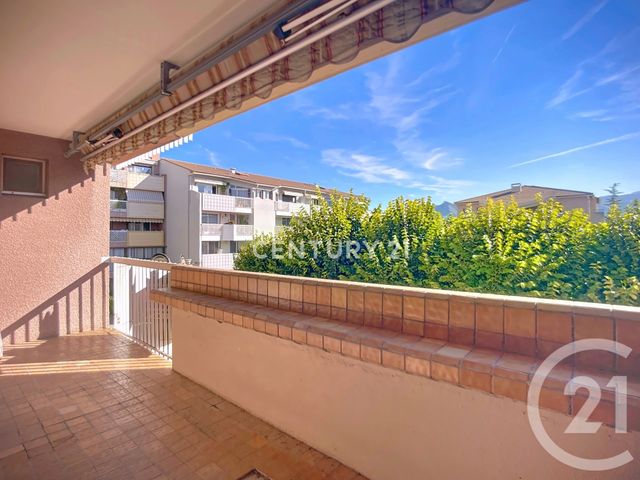 Appartement F3 à vendre - 3 pièces - 72.0 m2 - AUBAGNE - 13 - PROVENCE-ALPES-COTE-D-AZUR - Century 21 Agence Beaumond