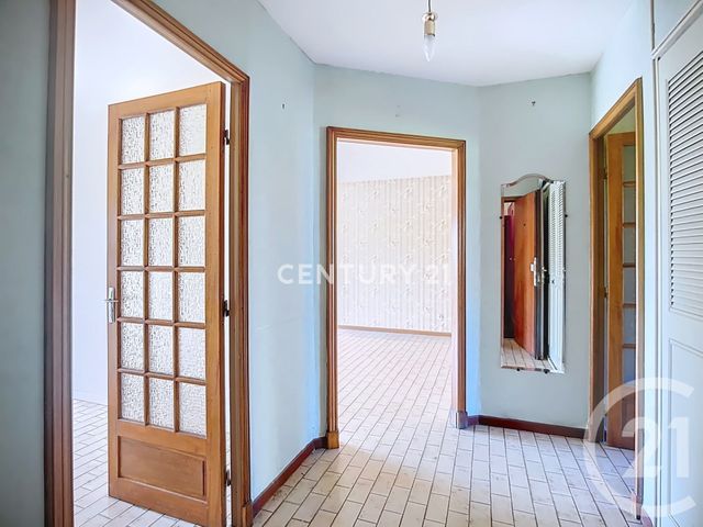 Appartement F3 à vendre - 3 pièces - 72.0 m2 - AUBAGNE - 13 - PROVENCE-ALPES-COTE-D-AZUR - Century 21 Agence Beaumond