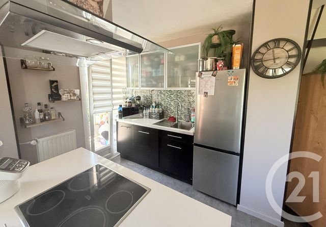 Appartement F3 à vendre - 4 pièces - 69.78 m2 - AUBAGNE - 13 - PROVENCE-ALPES-COTE-D-AZUR - Century 21 Agence Beaumond