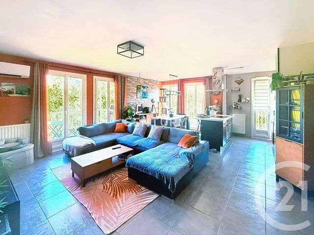 Appartement F3 à vendre - 4 pièces - 69.78 m2 - AUBAGNE - 13 - PROVENCE-ALPES-COTE-D-AZUR - Century 21 Agence Beaumond