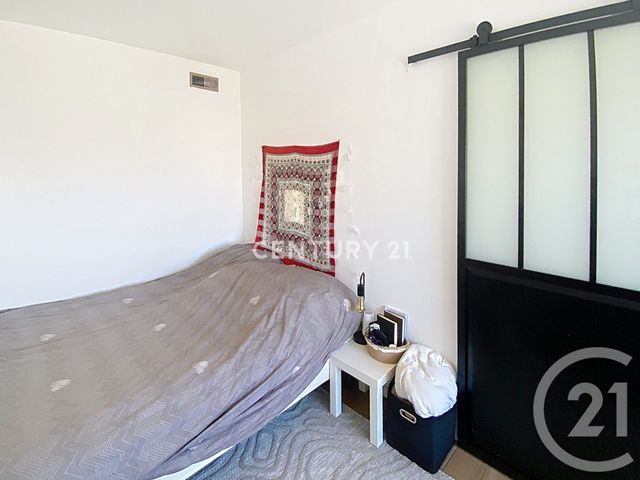 Appartement T2 à vendre - 2 pièces - 38.67 m2 - AUBAGNE - 13 - PROVENCE-ALPES-COTE-D-AZUR - Century 21 Agence Beaumond