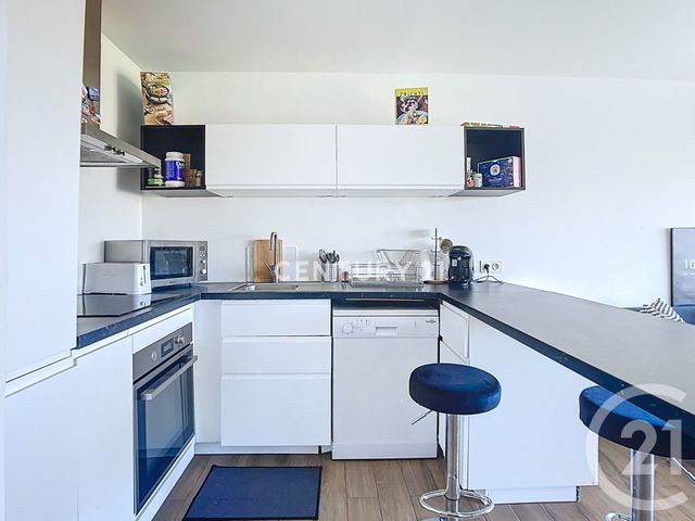 Appartement T2 à vendre - 2 pièces - 38.67 m2 - AUBAGNE - 13 - PROVENCE-ALPES-COTE-D-AZUR - Century 21 Agence Beaumond