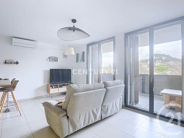 Appartement F3 à vendre - 3 pièces - 60.0 m2 - LA PENNE SUR HUVEAUNE - 13 - PROVENCE-ALPES-COTE-D-AZUR - Century 21 Agence Beaumond