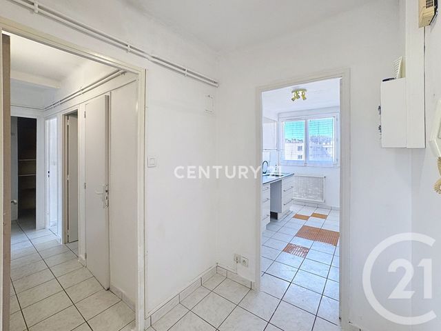 Appartement T3 à louer - 3 pièces - 59.32 m2 - CARNOUX EN PROVENCE - 13 - PROVENCE-ALPES-COTE-D-AZUR - Century 21 Agence Beaumond