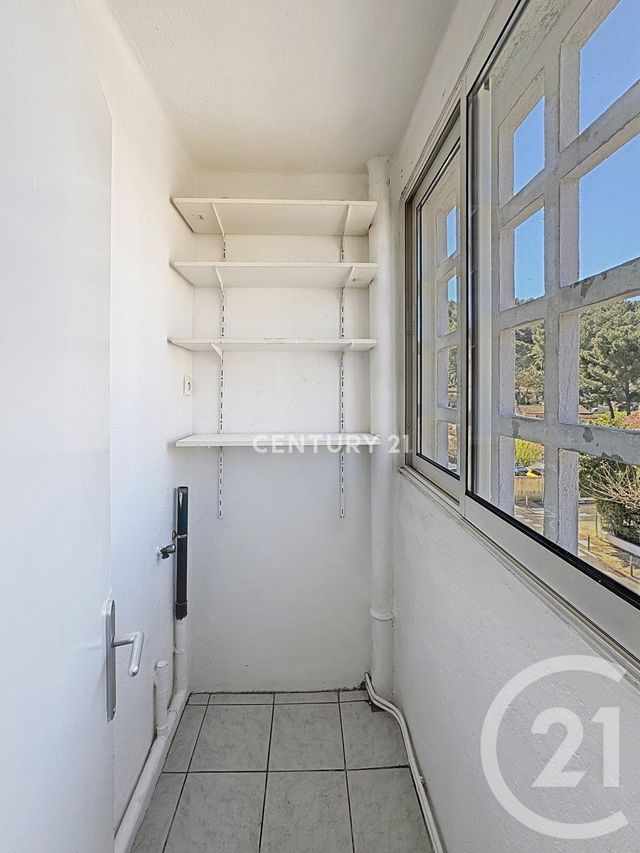 Appartement T3 à louer - 3 pièces - 59.32 m2 - CARNOUX EN PROVENCE - 13 - PROVENCE-ALPES-COTE-D-AZUR - Century 21 Agence Beaumond