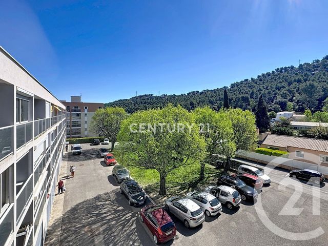 Appartement T3 à louer - 3 pièces - 59.32 m2 - CARNOUX EN PROVENCE - 13 - PROVENCE-ALPES-COTE-D-AZUR - Century 21 Agence Beaumond