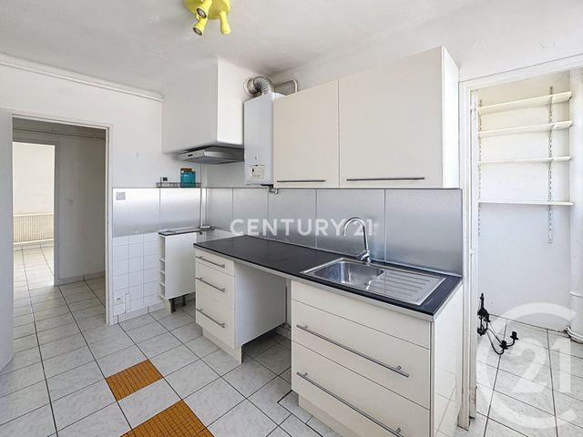 Appartement T3 à louer - 3 pièces - 59.32 m2 - CARNOUX EN PROVENCE - 13 - PROVENCE-ALPES-COTE-D-AZUR - Century 21 Agence Beaumond