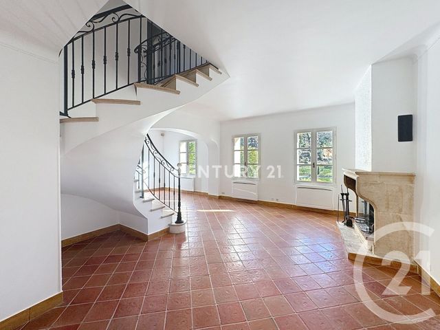 maison à louer - 4 pièces - 167.79 m2 - AUBAGNE - 13 - PROVENCE-ALPES-COTE-D-AZUR - Century 21 Agence Beaumond