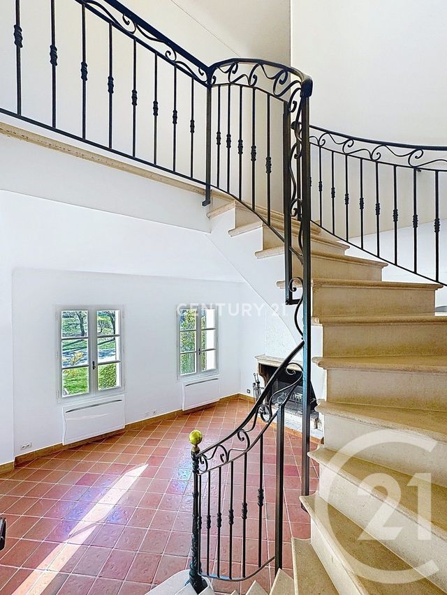 maison à louer - 4 pièces - 167.79 m2 - AUBAGNE - 13 - PROVENCE-ALPES-COTE-D-AZUR - Century 21 Agence Beaumond