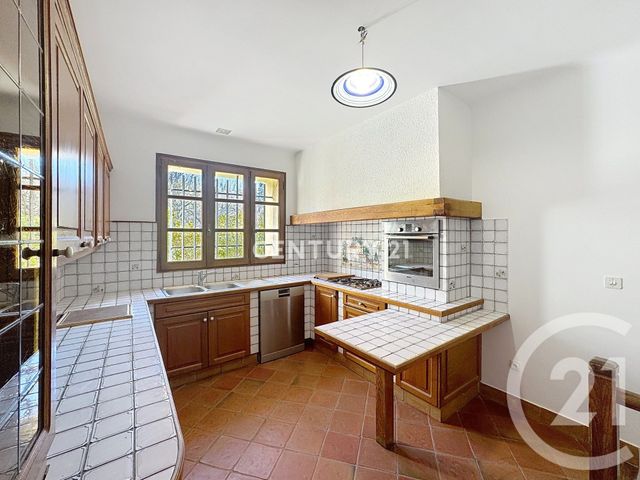 maison à louer - 4 pièces - 167.79 m2 - AUBAGNE - 13 - PROVENCE-ALPES-COTE-D-AZUR - Century 21 Agence Beaumond