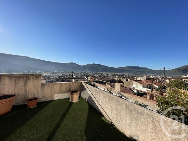 maison à louer - 4 pièces - 94.05 m2 - CUGES LES PINS - 13 - PROVENCE-ALPES-COTE-D-AZUR - Century 21 Agence Beaumond