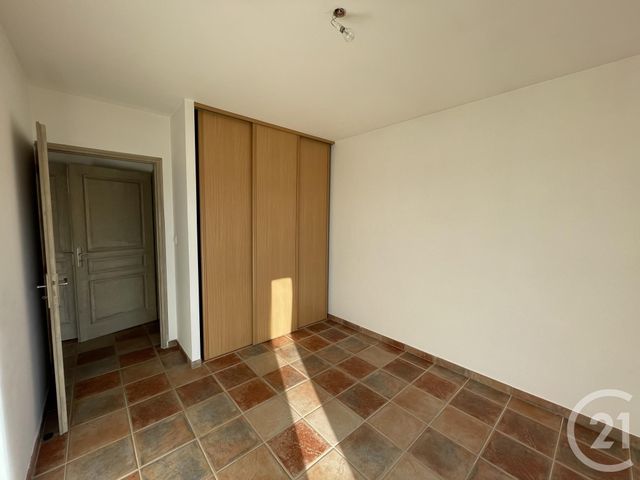 maison à louer - 4 pièces - 94.05 m2 - CUGES LES PINS - 13 - PROVENCE-ALPES-COTE-D-AZUR - Century 21 Agence Beaumond