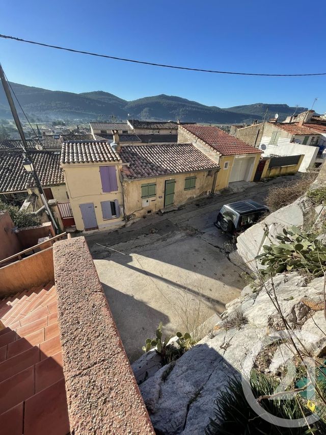 maison à louer - 4 pièces - 94.05 m2 - CUGES LES PINS - 13 - PROVENCE-ALPES-COTE-D-AZUR - Century 21 Agence Beaumond