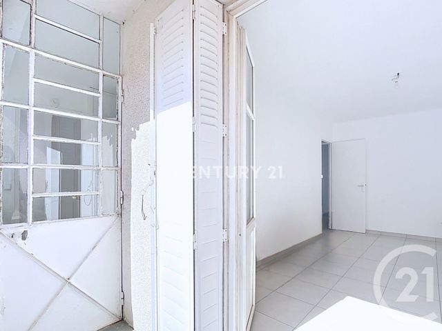 Appartement T2 à vendre - 2 pièces - 48.0 m2 - LA PENNE SUR HUVEAUNE - 13 - PROVENCE-ALPES-COTE-D-AZUR - Century 21 Agence Beaumond