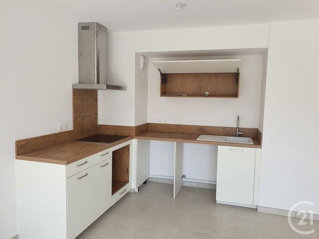 Appartement T3 à louer - 3 pièces - 60.68 m2 - MARSEILLE - 13011 - PROVENCE-ALPES-COTE-D-AZUR - Century 21 Agence Beaumond