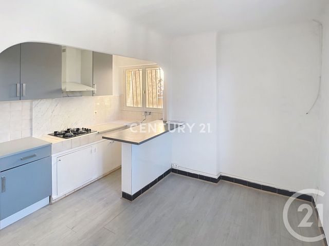 Appartement T2 à louer - 2 pièces - 36.25 m2 - AUBAGNE - 13 - PROVENCE-ALPES-COTE-D-AZUR - Century 21 Agence Beaumond