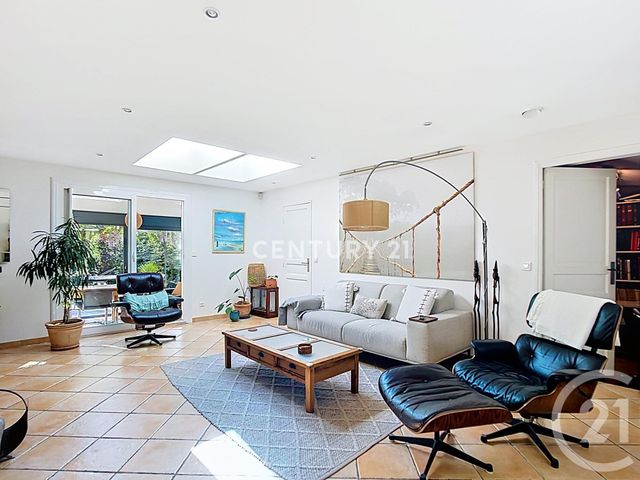 maison à vendre - 5 pièces - 132.0 m2 - AUBAGNE - 13 - PROVENCE-ALPES-COTE-D-AZUR - Century 21 Agence Beaumond