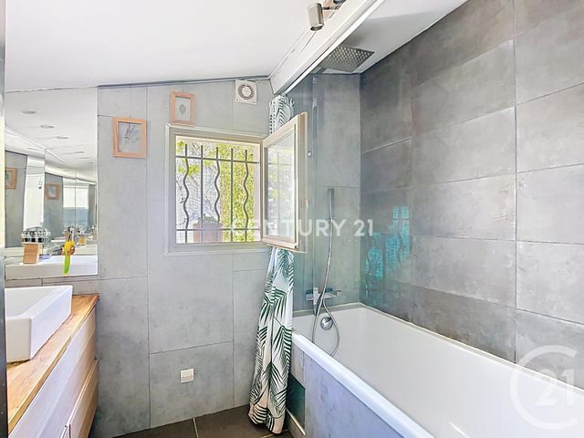 maison à vendre - 5 pièces - 132.0 m2 - AUBAGNE - 13 - PROVENCE-ALPES-COTE-D-AZUR - Century 21 Agence Beaumond