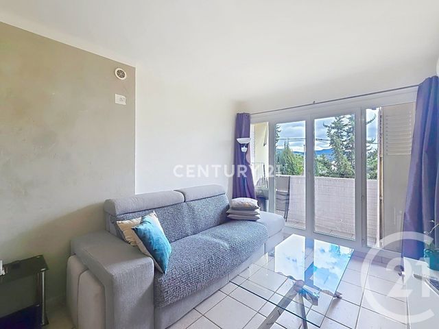 Appartement à vendre - 3 pièces - 51.57 m2 - AUBAGNE - 13 - PROVENCE-ALPES-COTE-D-AZUR - Century 21 Agence Beaumond